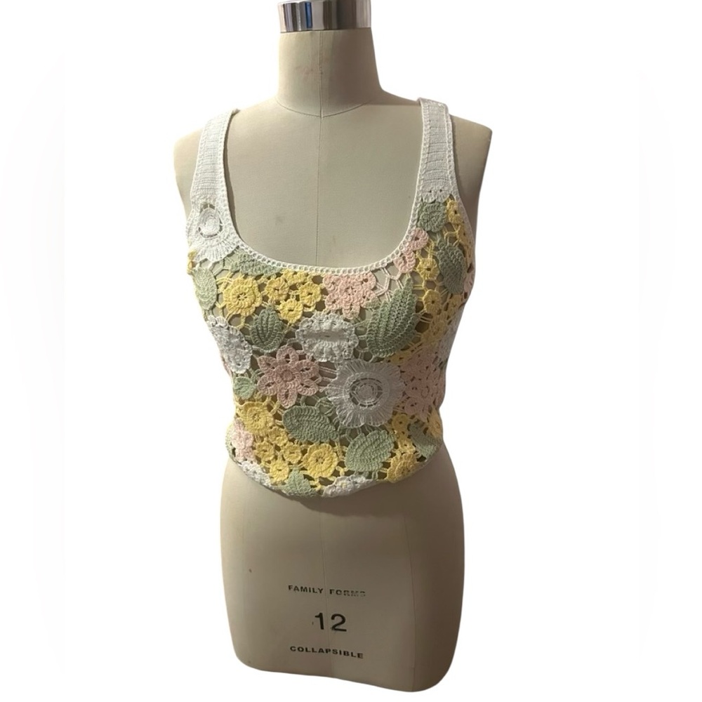 💐NWT Full Circle Trend MultiColor  Floral Crochet Tank Top Women’s Size Large 💐